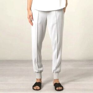 Vince - Women's Pin Tuck Jogger Trouser Pants, Slim Fit, Pockets - Size L, Grey